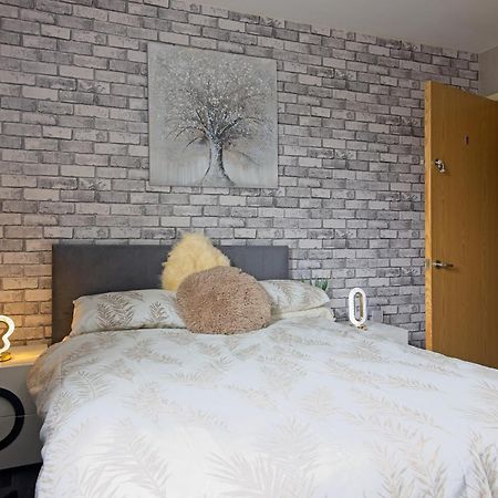 Five Star Rated Condo マンチェスター エクステリア 写真